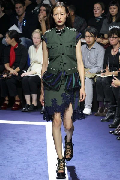 Look 53